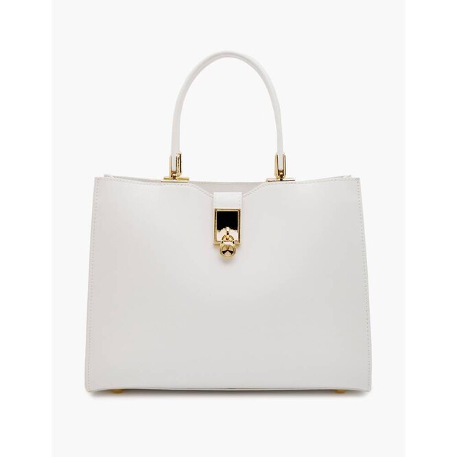 5 самых нелепых и дорогих сумок, над которыми интернет не может перестать смеяться