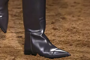 Как выглядят самые универсальные сапоги осень-зима 2025/26 Как выглядят самые универсальные сапоги осень-зима 2025/26