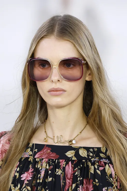 Chloé весна-лето 2025 Chloé весна-лето 2025