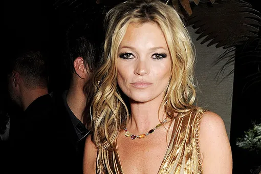 Золотая статуя Кейт Мосс уйдет с молотка Золотая статуя Кейт Мосс уйдет с молотка