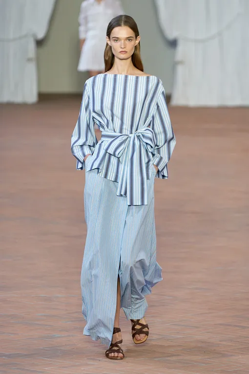 Alberta Ferretti весна-лето 2024 Alberta Ferretti весна-лето 2024