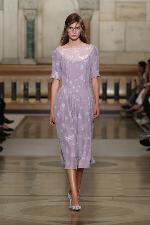 Tory Burch весна-лето 2026 Tory Burch весна-лето 2026