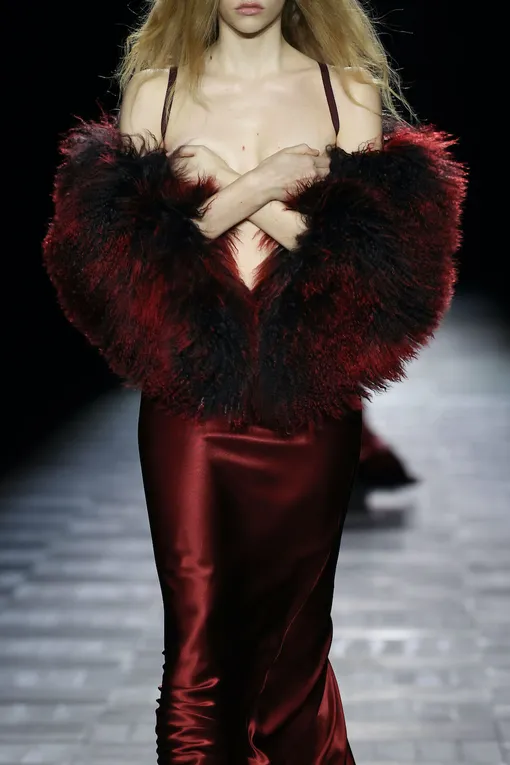 Ann Demeulemeester осень-зима 2023/24 Ann Demeulemeester осень-зима 2023/24