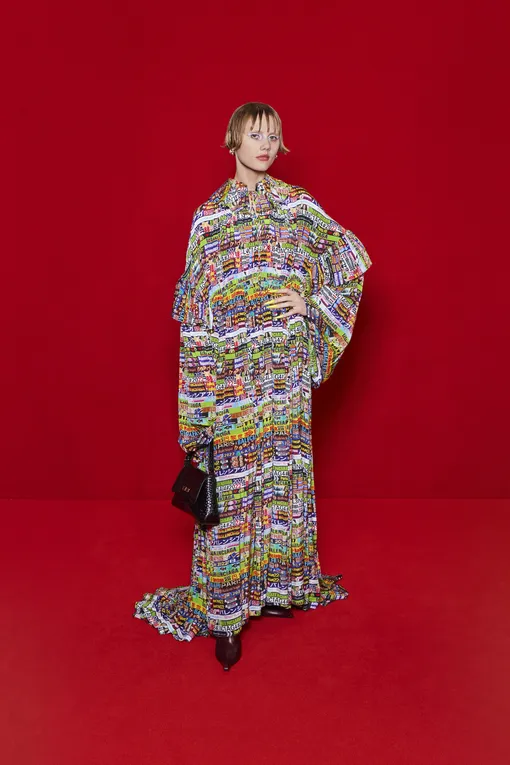 Balenciaga весна-лето 2022