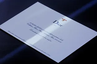 Пригласительный на парижское шоу Christian Dior Пригласительный на парижское шоу Christian Dior