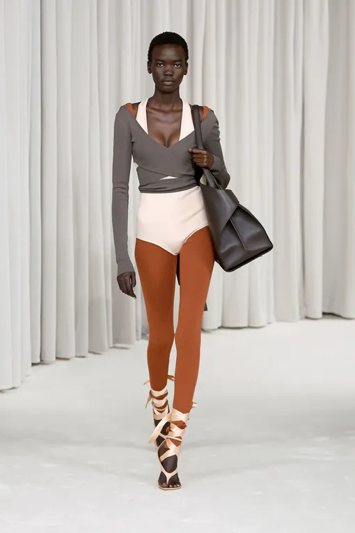 Ferragamo весна-лето 2025 Ferragamo весна-лето 2025