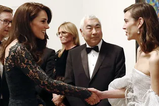 Герцогиня Кембриджская Кэтрин, Алекса Чанг и другие гости Portrait Gala — 2017 Герцогиня Кембриджская Кэтрин, Алекса Чанг и другие гости Portrait Gala — 2017