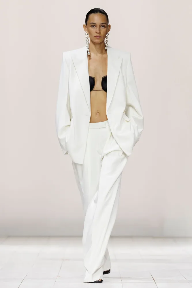 Givenchy весна-лето 2026 Givenchy весна-лето 2026