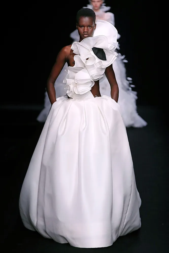 VALENTINO Haute Couture весна-лето 202 VALENTINO Haute Couture весна-лето 202