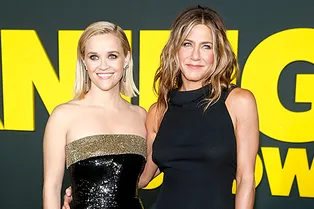 Сногсшибательные Дженнифер Энистон и Риз Уизерспун на премьере «Утреннего шоу»