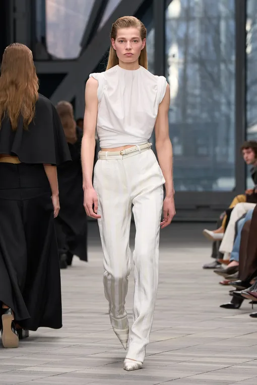 Calvin Klein осень-зима 2026/27 Calvin Klein осень-зима 2026/27
