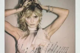 Хайди Клум не остановит даже пандемия — королева Хэллоуина вновь превзошла саму себя, представив собственный фильм ужасов