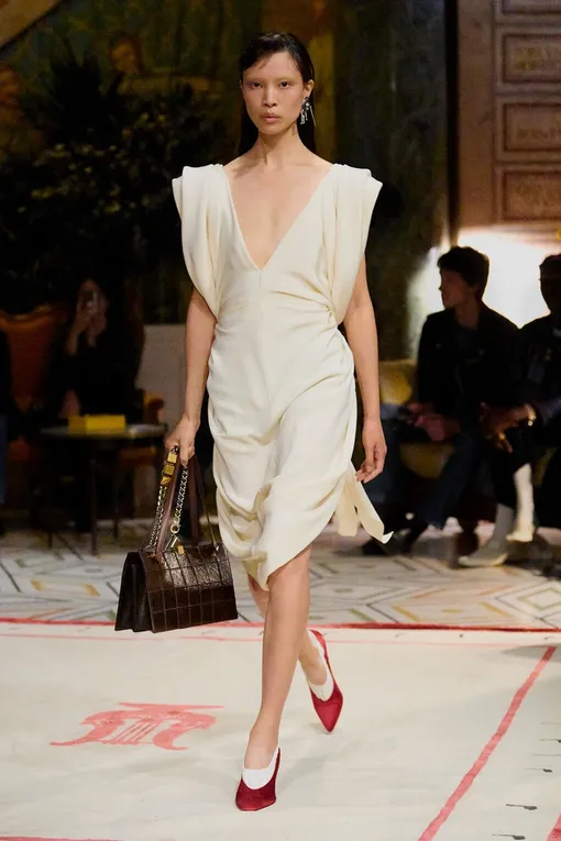 Versace весна-лето 2026 Versace весна-лето 2026