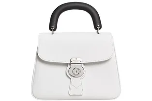 12 универсальных белых сумок на смену любимой черной