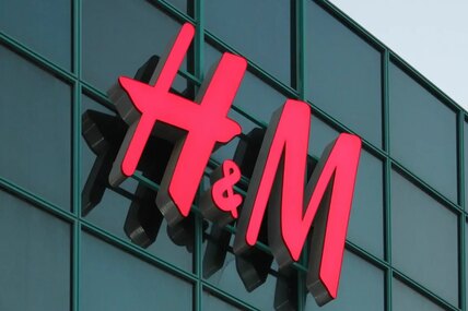 H&M полностью покинет Россию — и устроит перед этим большую распродажу