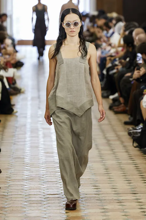 Ziggy Chen весна-лето 2025 Ziggy Chen весна-лето 2025