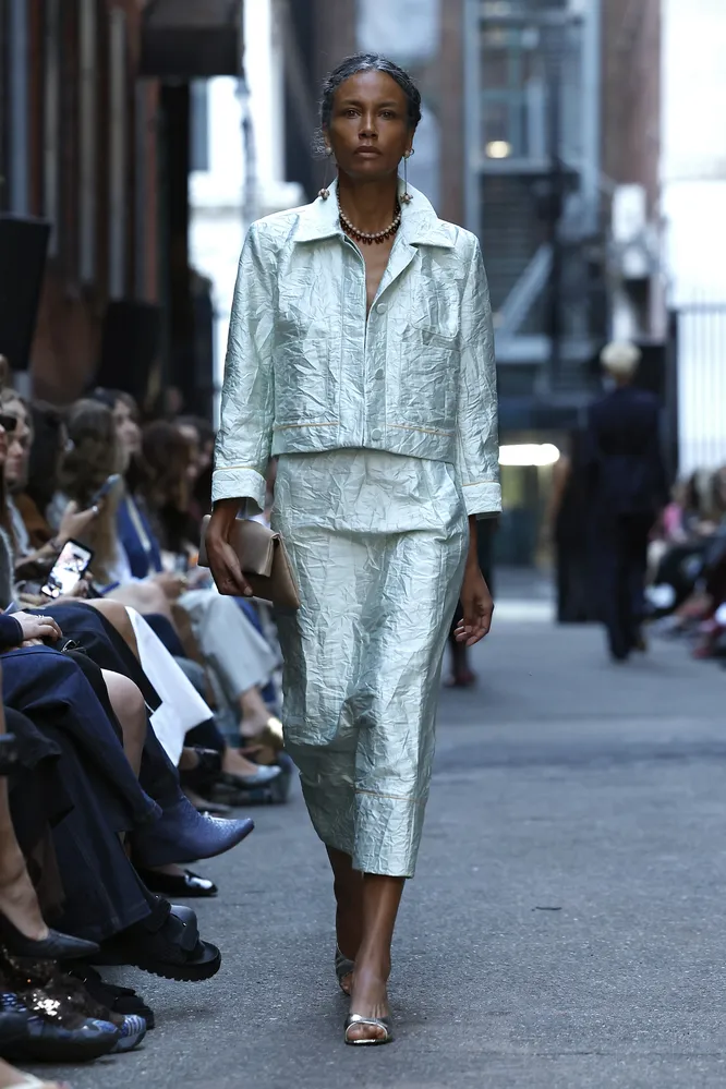 L-R: Rachel Comey весна-лето 2026 L-R: Rachel Comey весна-лето 2026