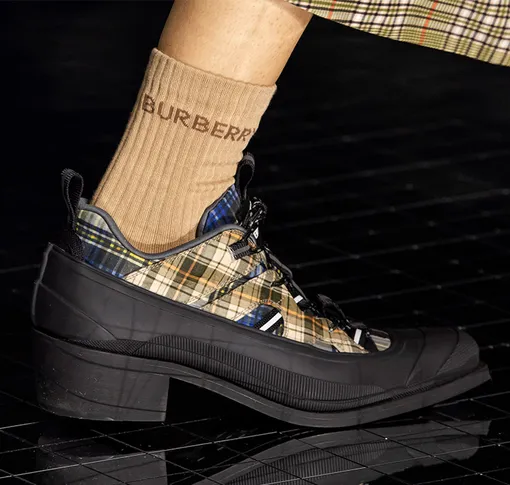 Burberry осень-зима 2020/21 Burberry осень-зима 2020/21