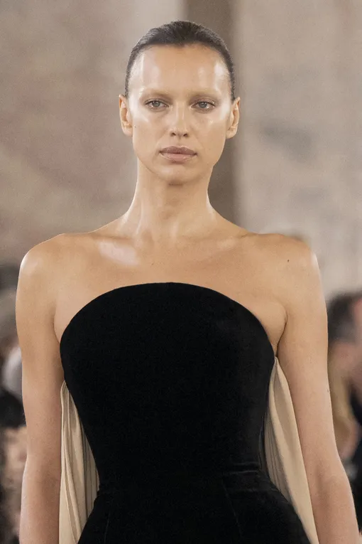 Schiaparelli Couture весна-лето 2024 Schiaparelli Couture весна-лето 2024