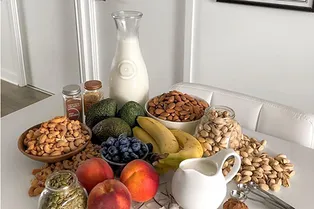 5 полезных перекусов, которые влияют на красоту кожи