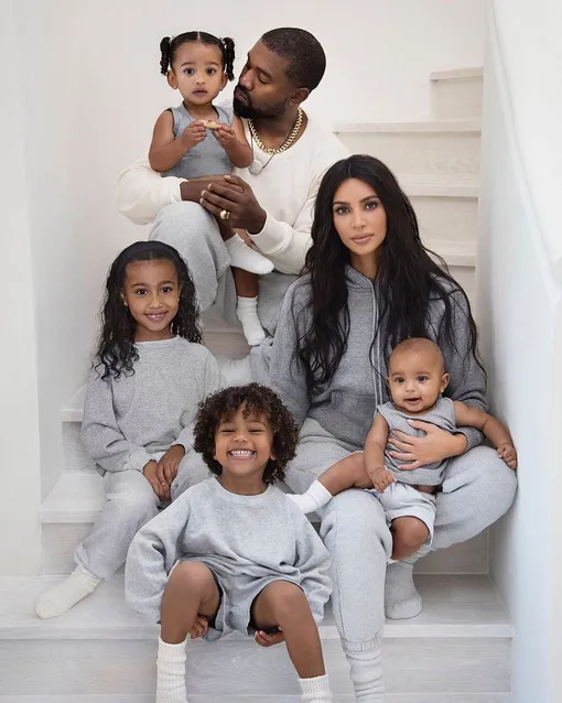 @kimkardashian @kimkardashian
