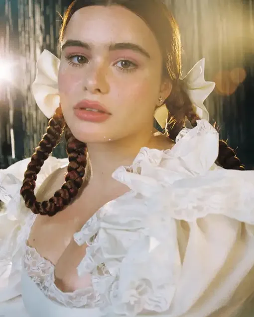 Барби Феррейра в съемке ES Magazine Барби Феррейра в съемке ES Magazine