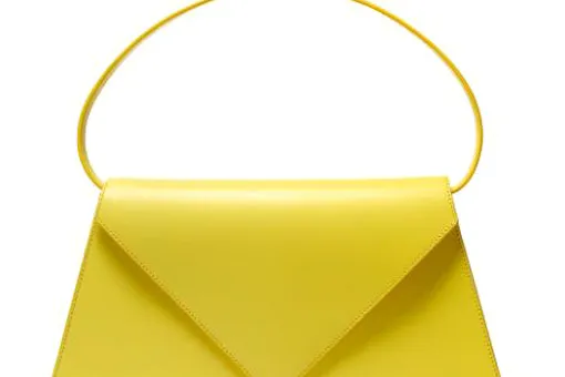 Аксессуар недели: сумка Triangle, Loewe Аксессуар недели: сумка Triangle, Loewe