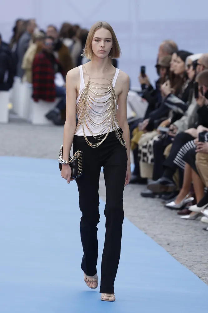 Stella McCartney весна-лето 2023 Stella McCartney весна-лето 2023