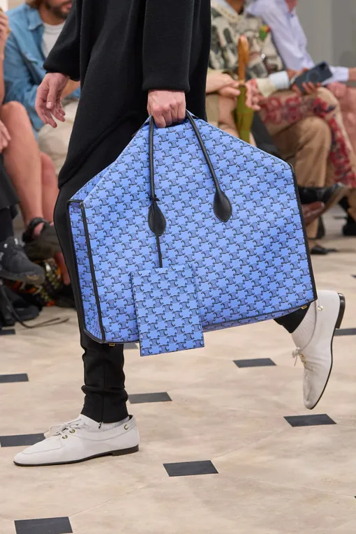 Celine весна-лето 2026