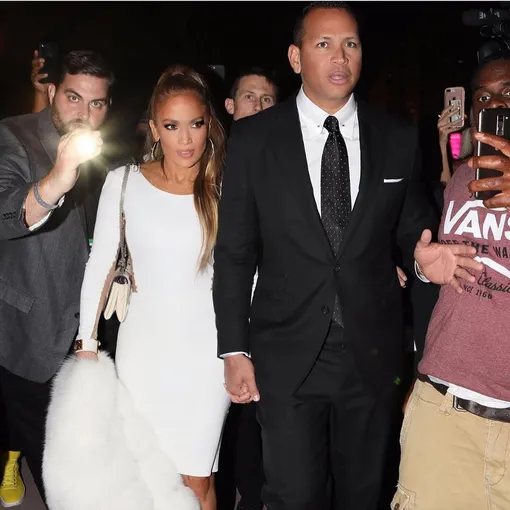 Дженнифер Лопес и Алекс Родригес в 2017 году