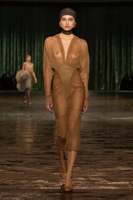 Saint Laurent осень-зима 2024/2025 Saint Laurent осень-зима 2024/2025