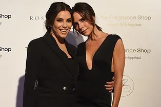 Лучшие подружки: Виктория Бекхэм и Ева Лонгория в total-black на Global Gift Gala