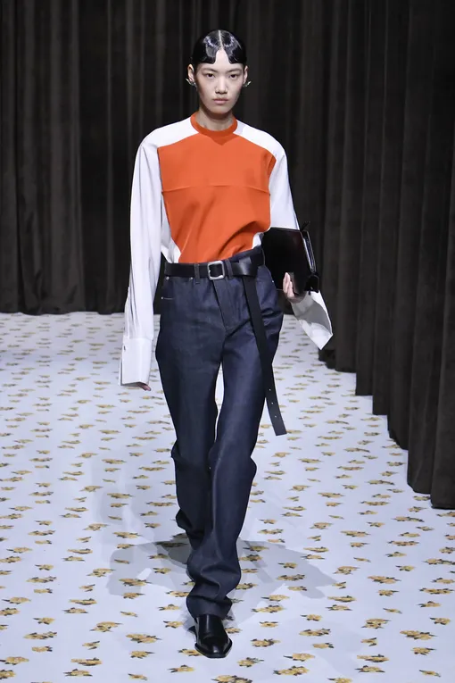 Jil Sander весна-лето 2025 Jil Sander весна-лето 2025