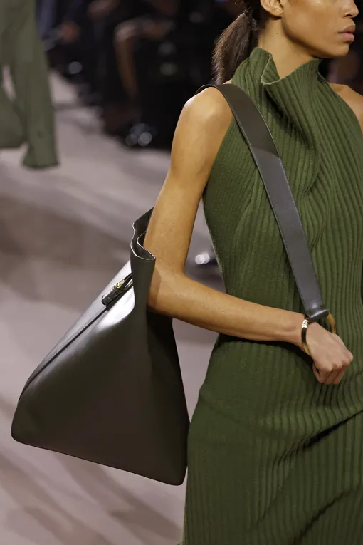 Victoria Beckham осень-зима 2025/2026 Victoria Beckham осень-зима 2025/2026