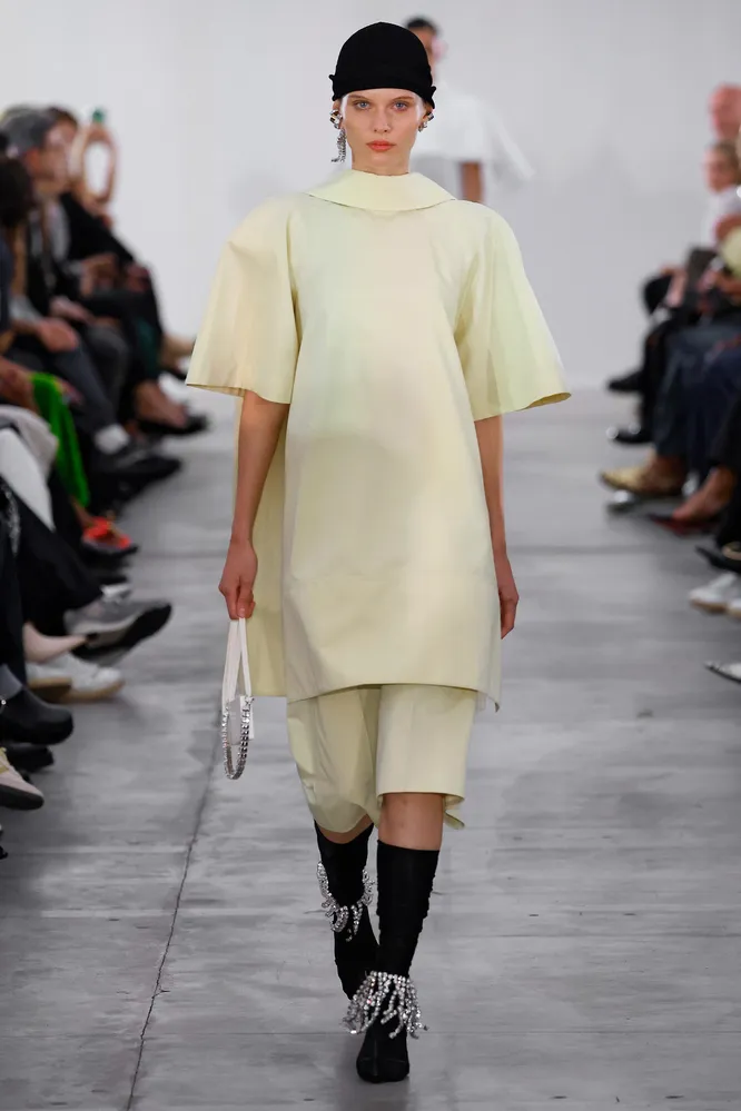 JIL SANDER весна-лето 2024 JIL SANDER весна-лето 2024