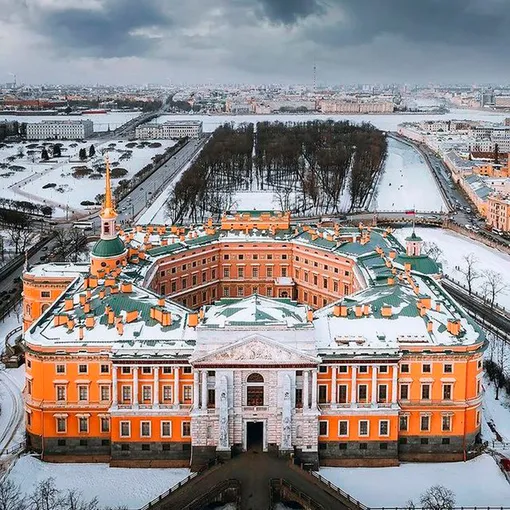Михайловский замок Михайловский замок