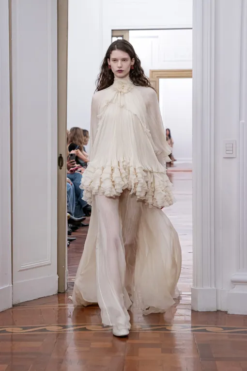 Alberta Ferretti осень-зима 2025/2026 Alberta Ferretti осень-зима 2025/2026