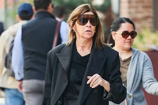 Собираем образ на важную рабочую встречу вместе с Карин Ройтфельд