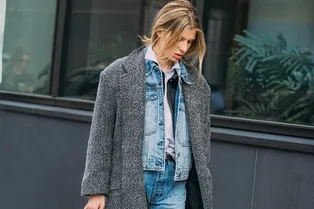 Несмотря на похолодание: как носить джинсовую куртку в апреле