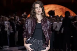 Красота в простоте: как носить джинсы-сигареты Красота в простоте: как носить джинсы-сигареты