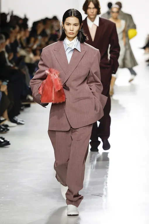 Bottega Veneta весна-лето 2026