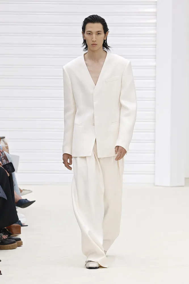 Ferrari весна-лето 2026