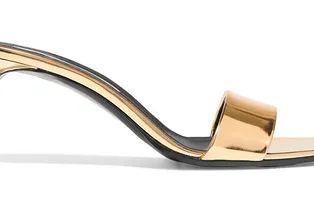 Просто блеск: 7 металлизированных предметов гардероба