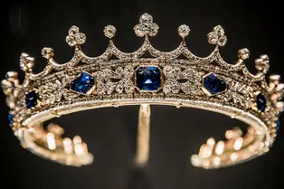 История королевской тиары, которая чуть не спровоцировала национальный скандал