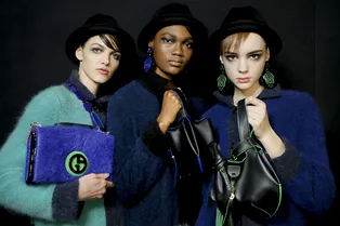 Шоу Giorgio Armani под занавес Миланской недели моды Шоу Giorgio Armani под занавес Миланской недели моды