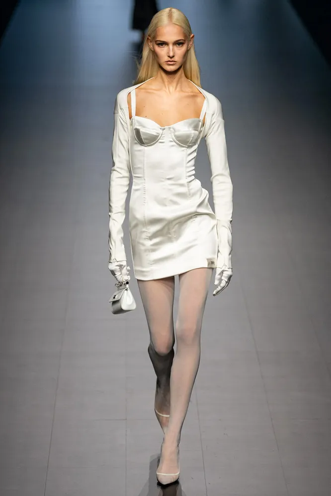 DOLCE & GABBANA  весна-лето 2023