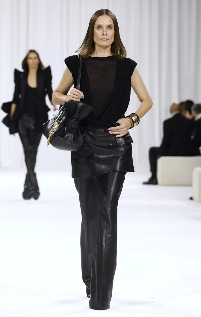 Balmain весна-лето 2025