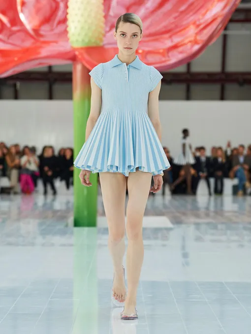 Loewe весна-лето 2023 Loewe весна-лето 2023