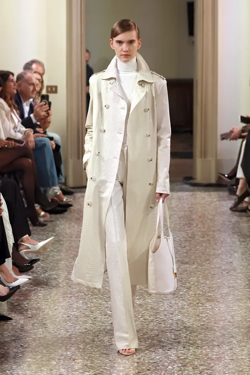 Elisabetta Franchi осень-зима 2025/2026 Elisabetta Franchi осень-зима 2025/2026