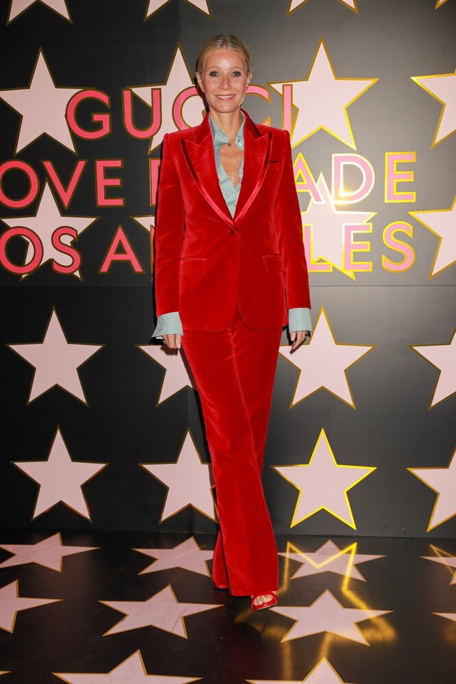 Гвинет Пэлтроу возвращается в культовом жакете Gucci - перезагрузка модного образа Гвинет Пэлтроу воскресила культовый образ в жакете Gucci